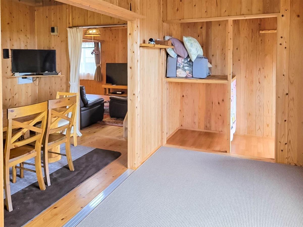 Pension Snadun Ginoza Экстерьер фото